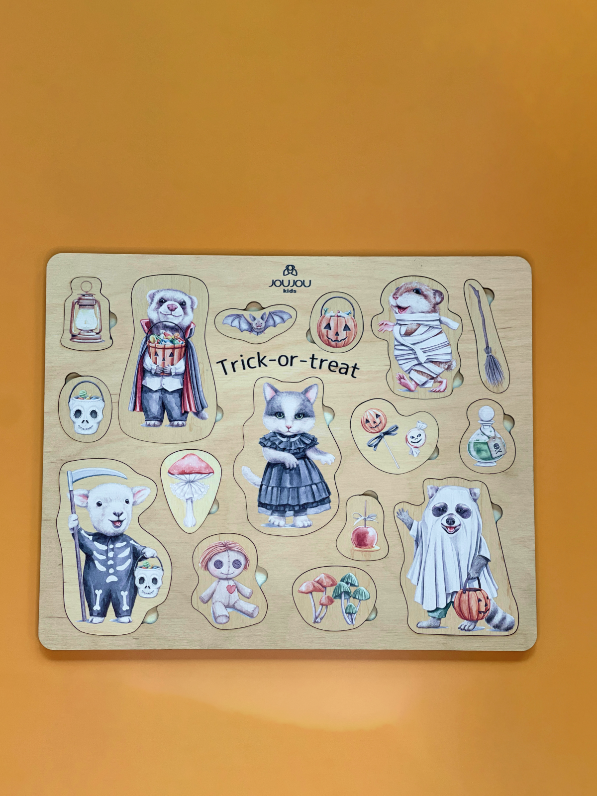 картинка Деревянный пазл "Хэллоуин: Бал монстриков" от магазина JOUJOU