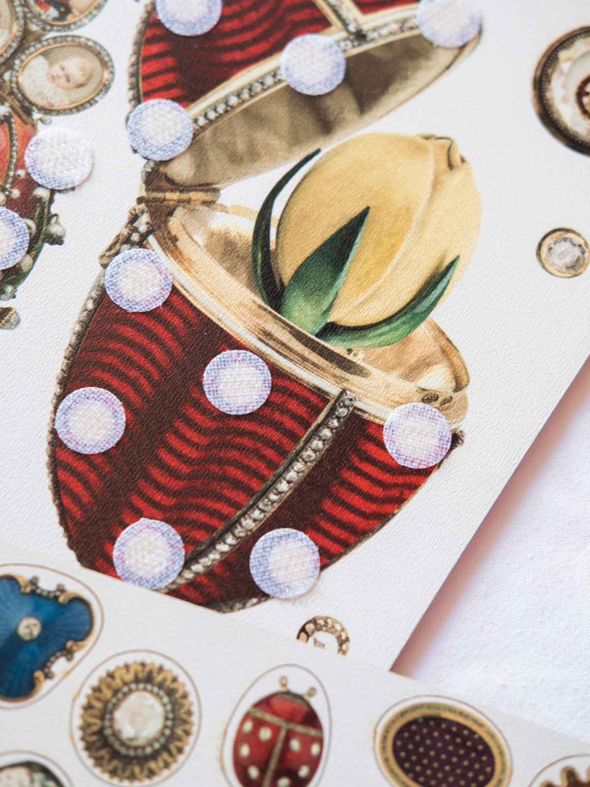 картинка Набор для творчества на липучках "Создай свое яйцо Фаберже" - коллаборация Музей Фаберже от магазина JOUJOU