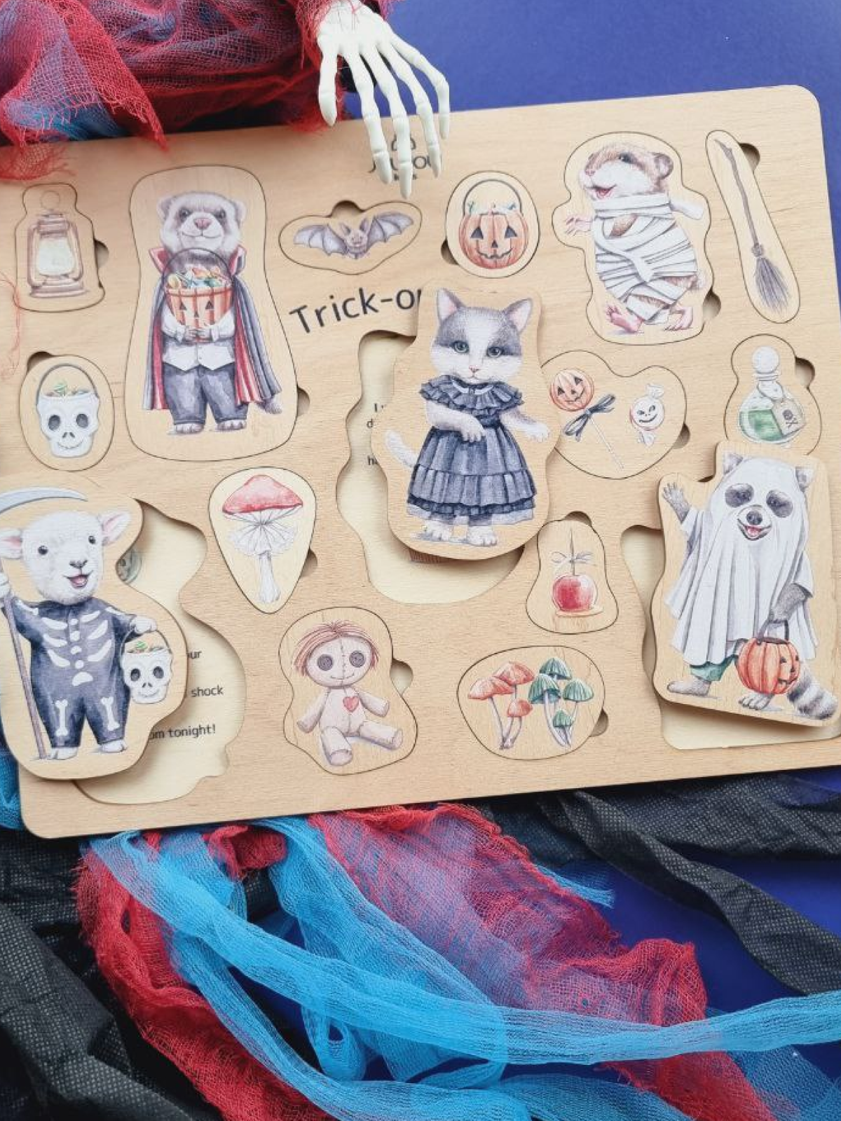 картинка Деревянный пазл "Хэллоуин: Бал монстриков" от магазина JOUJOU